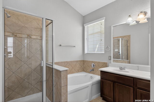 Image 18 of 28 For 225 Country Vale