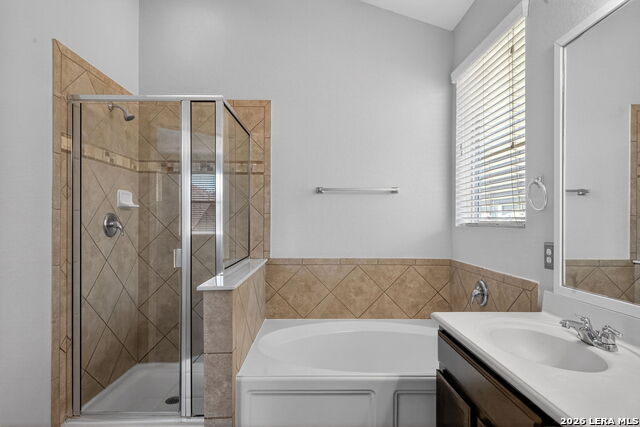 Image 19 of 28 For 225 Country Vale