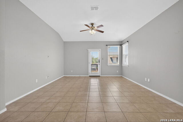 Image 8 of 28 For 225 Country Vale