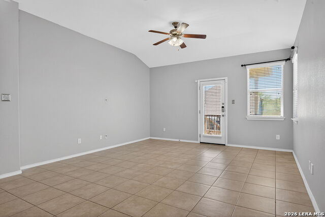 Image 9 of 28 For 225 Country Vale