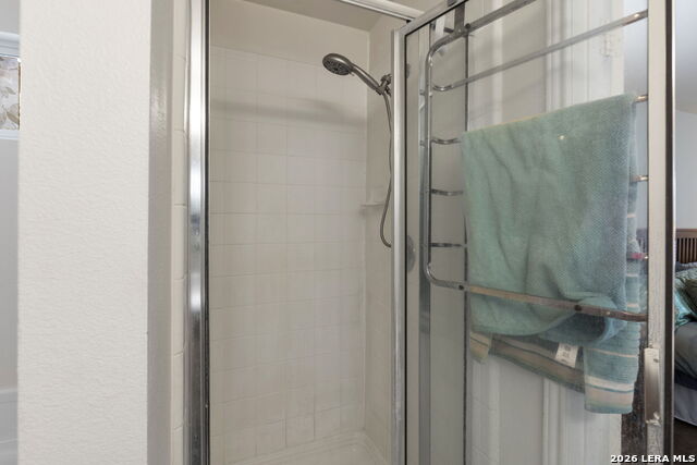 Image 12 of 31 For 8918 John Barrett