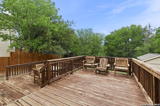 Image 13 of 31 For 8918 John Barrett