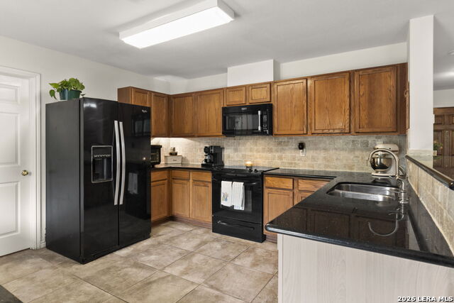 Image 27 of 31 For 8918 John Barrett