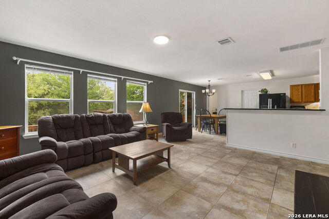 Image 7 of 31 For 8918 John Barrett