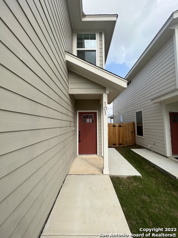 Image 4 of 32 For 7614 Agave Bend  101