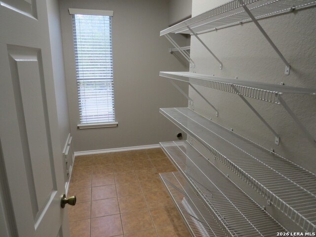 Image 12 of 29 For 508 Foxford Run Dr