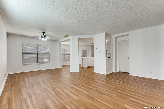 Image 8 of 25 For 7851 Farlin Park