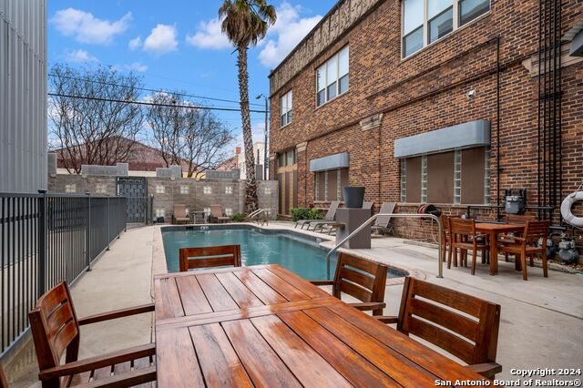 Image 32 of 32 For 1339 Flores St S 202