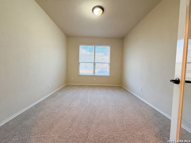 Image 11 of 20 For 6941 Laura Hts