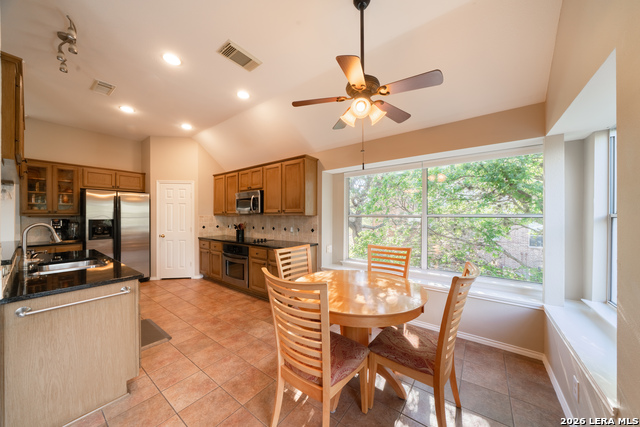 Image 10 of 34 For 711 Belmark Ct