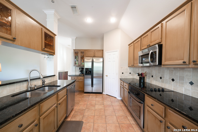 Image 13 of 34 For 711 Belmark Ct