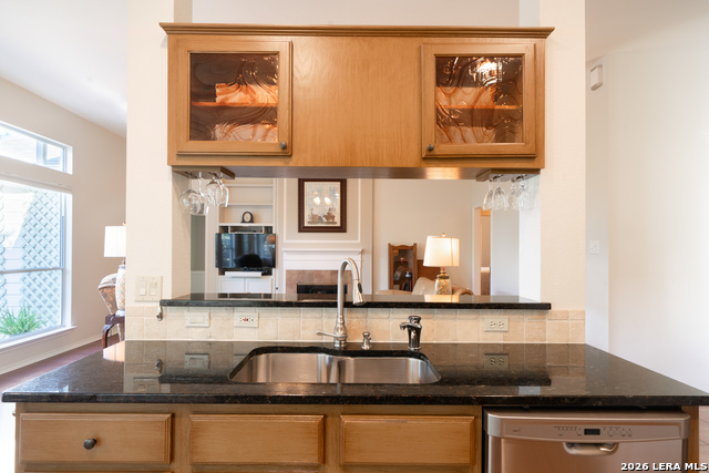 Image 15 of 34 For 711 Belmark Ct