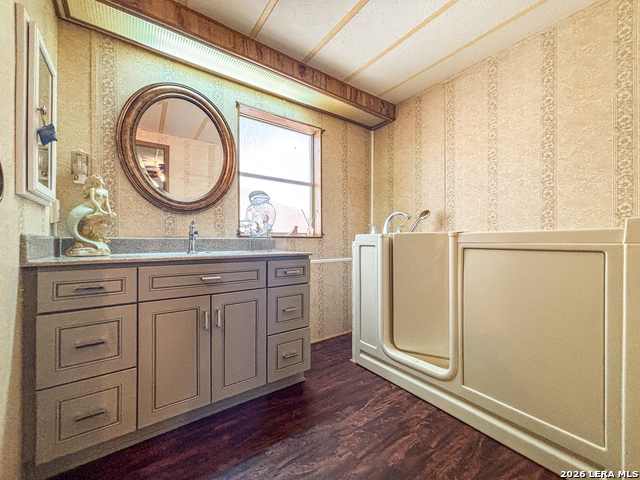 Image 13 of 33 For 430 Pecan Dr Sw