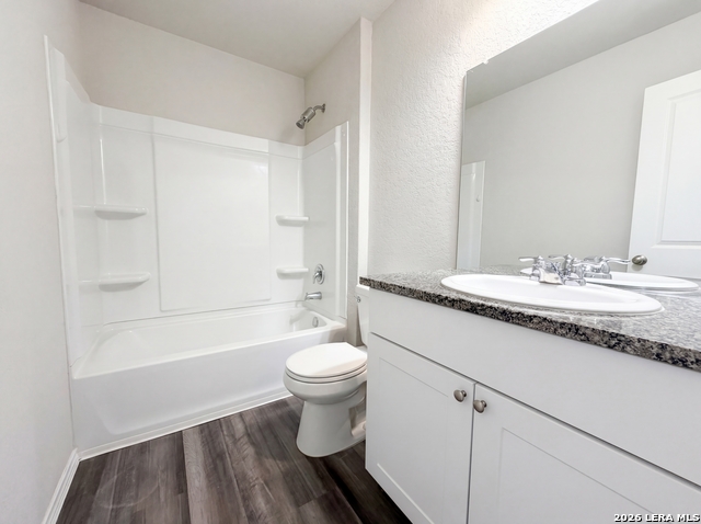 Image 11 of 15 For 210 Expedition Way