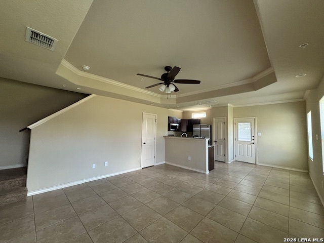 Image 4 of 11 For 6610 Mia Way  101