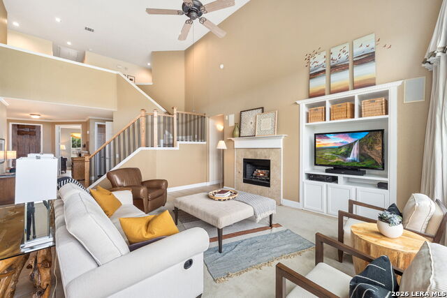 Image 34 of 51 For 13039 Walking Horse