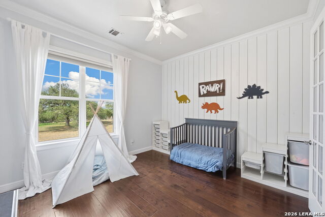 Listing photo id 20 for 1058 Provence