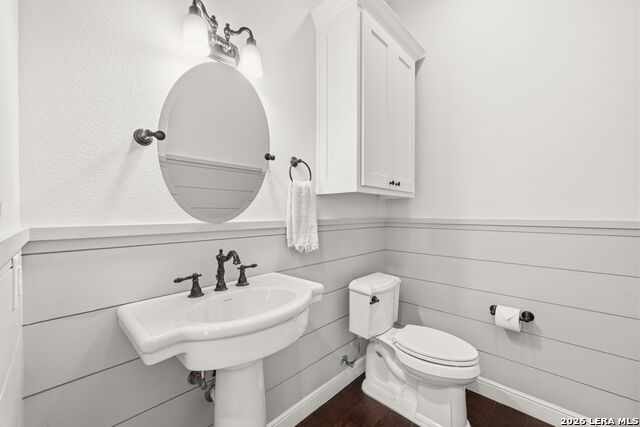 Listing photo id 27 for 1058 Provence