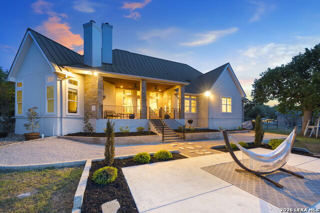 Listing photo id 3 for 1058 Provence