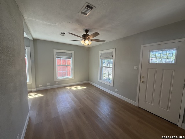 Image 2 of 9 For 1630 San Angelo