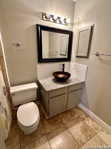 Image 11 of 16 For 5742 Larkdale Dr