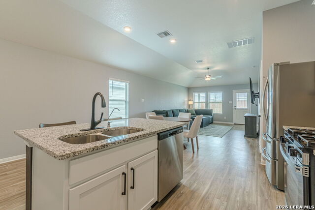 Image 11 of 42 For 519 Indian Blossom