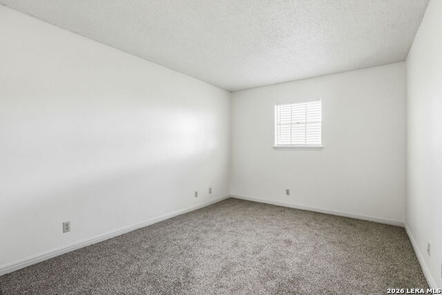 Image 19 of 30 For 626 Strings Dr  59