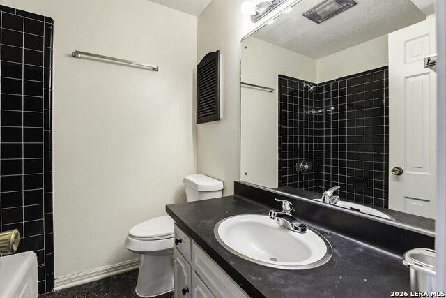 Image 23 of 30 For 626 Strings Dr  59