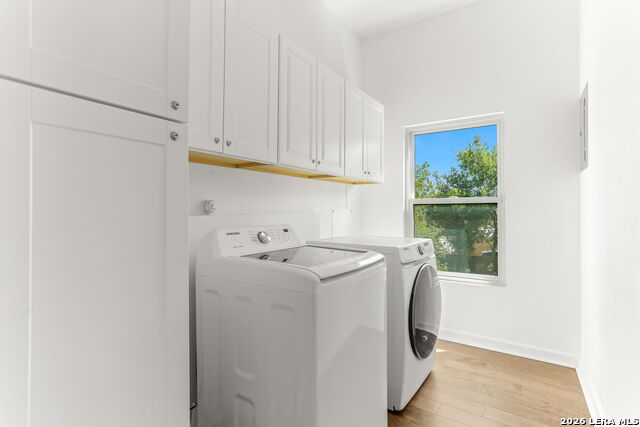 Image 15 of 23 For 1641 Center St N