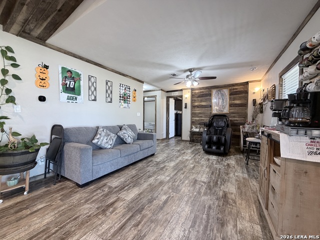 Image 29 of 51 For 152 County Road 2667