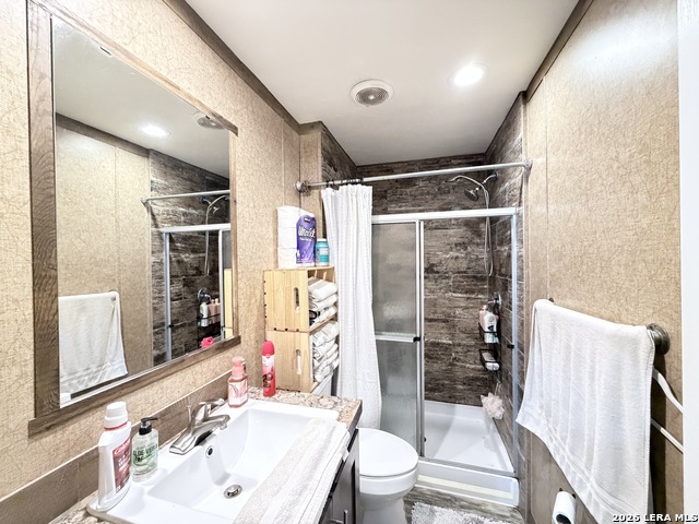 Image 40 of 51 For 152 County Road 2667