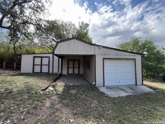 Listing photo id 20 for 10267 Mount Crosby