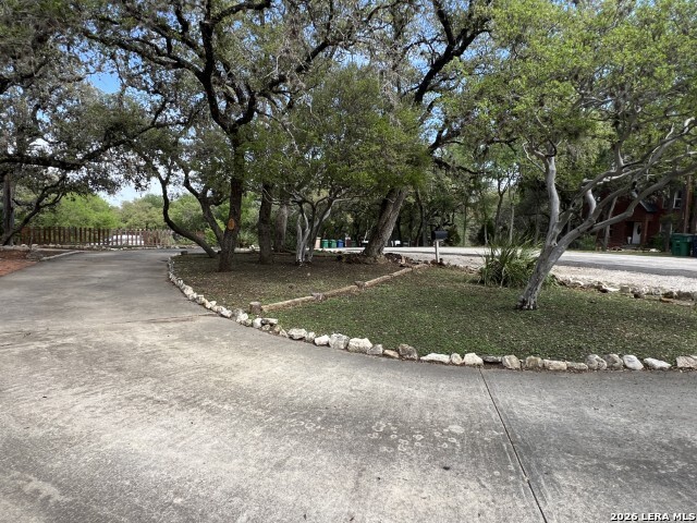 Listing photo id 1 for 10267 Mount Crosby