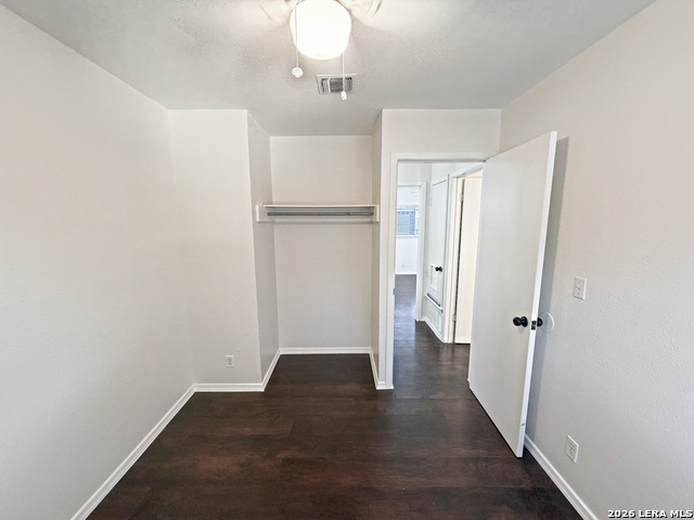 Image 10 of 11 For 5215 Village Haven