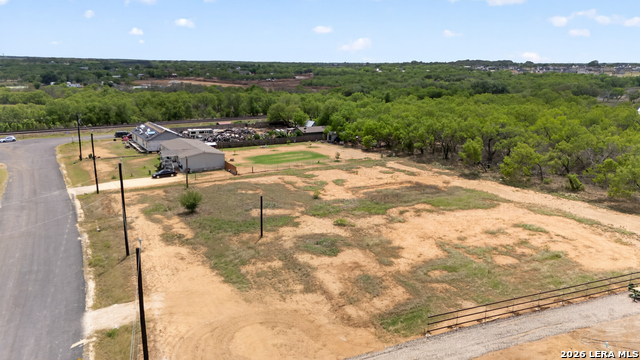 Image 5 of 7 For 16131 Vaquero Dr