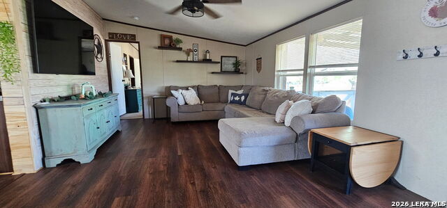 Image 3 of 9 For 275 West  