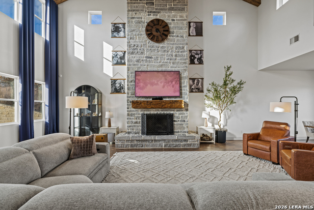 Image 20 of 86 For 97 Coleman Springs