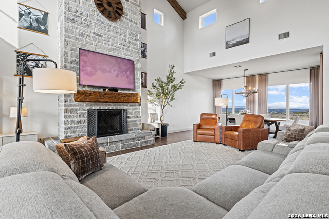 Image 23 of 86 For 97 Coleman Springs