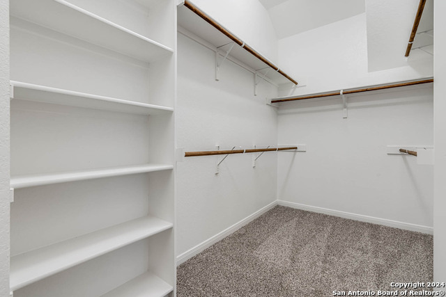 Image 28 of 43 For 113 Valencia