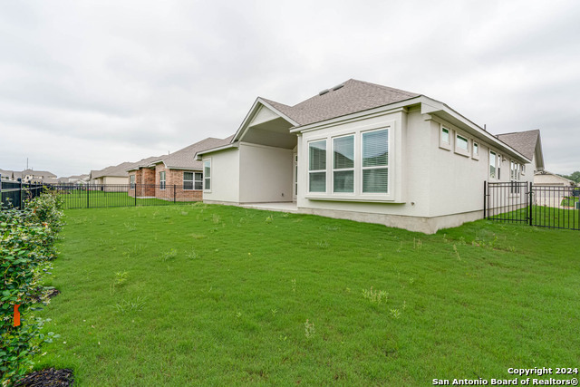 Image 36 of 43 For 113 Valencia