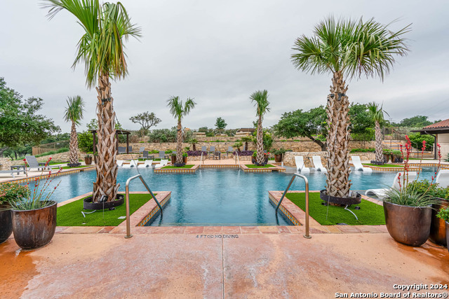 Image 37 of 43 For 113 Valencia