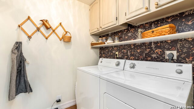 Image 24 of 28 For 2849 Lotus Park