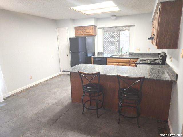 Image 4 of 16 For 174 Clear Oak