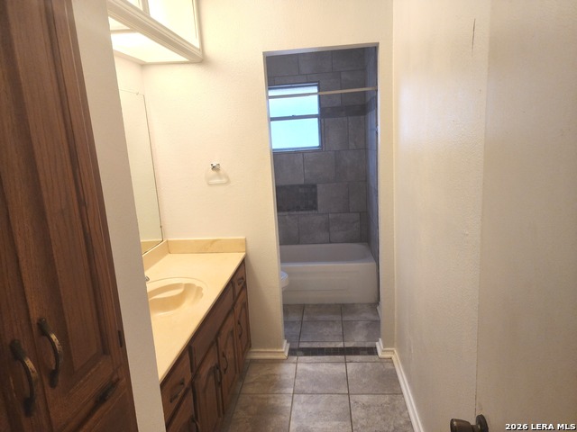 Image 9 of 16 For 174 Clear Oak