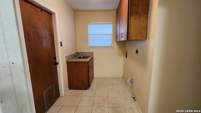 Image 18 of 24 For 1523 Periwinkle St