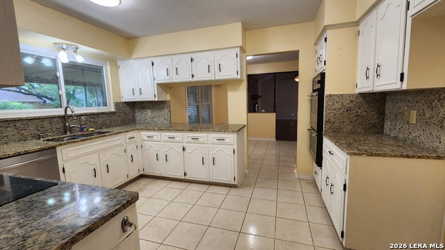 Image 9 of 24 For 1523 Periwinkle St