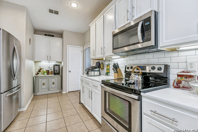 Image 12 of 25 For 6925 Abbey Falls