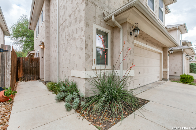 Image 3 of 25 For 6925 Abbey Falls