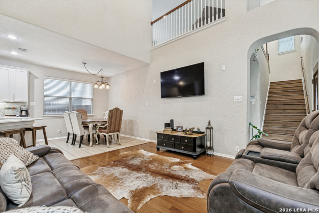 Image 8 of 25 For 6925 Abbey Falls