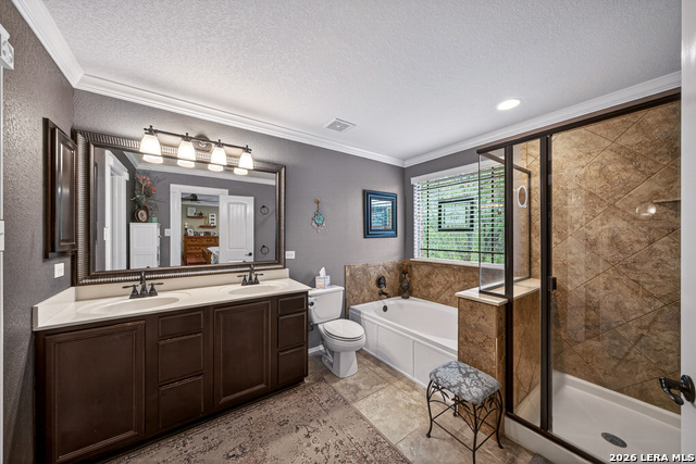 Image 15 of 25 For 208 Horse Hill